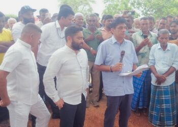 திருகோணமலை முத்து நகர் விவசாய காணிகளுக்கு சஜித் பிரேமதாச கள விஜயம்