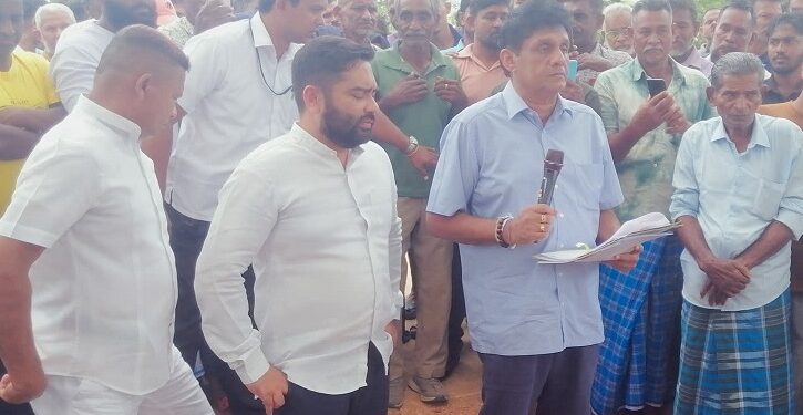 திருகோணமலை முத்து நகர் விவசாய காணிகளுக்கு சஜித் பிரேமதாச கள விஜயம்