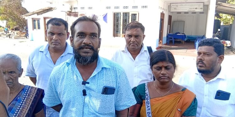 மண்டைதீவு புதைகுழிக் கிணற்றை அகழ வலியுறுத்தி ஊர்காவற்றுறை பொலிஸ் நிலையத்தில் முறைப்பாடு!