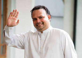 கள்வர்களைப்பிடிப்பது நல்லது ஆனால் நாடும் அபிவிருத்தி செய்யப்பட வேண்டும் – நவின் திசாநசாயக்க