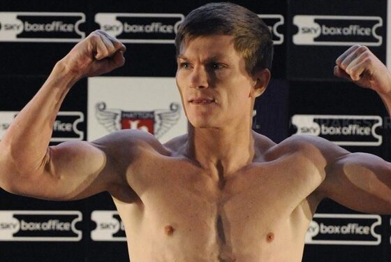 முன்னாள் உலக குத்துச்சண்டை சாம்பியன் ரிக்கி ஹேட்டன் காலமானார்