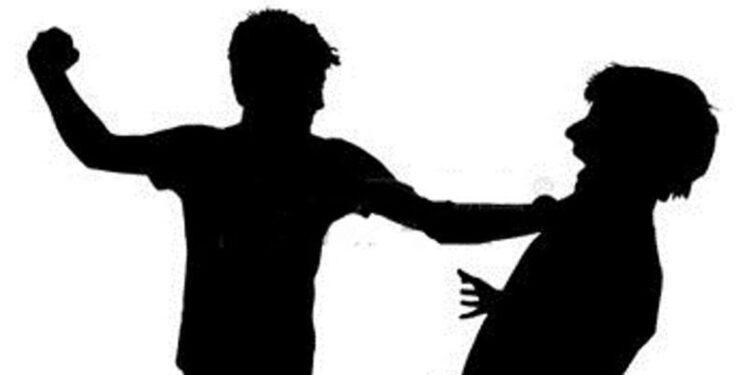 விளையாட்டில் சேர்க்க மறுத்ததால் தகராறு ; 14 வயதுடைய சிறுவன் காயம்!