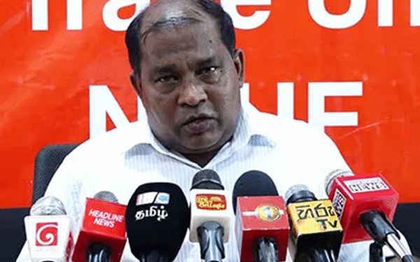 பின் கதவால் வெளியேறியவர்களுக்கு வெட்கம் இல்லையா – ஜோசப் ஸ்டாலின் கேள்வி