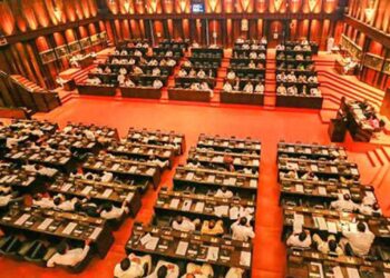 நாடாளுமன்றத்தால் வழங்கப்படும் எரிபொருளை நிராகரித்த அரச தரப்பு எம்.பிக்கள்!