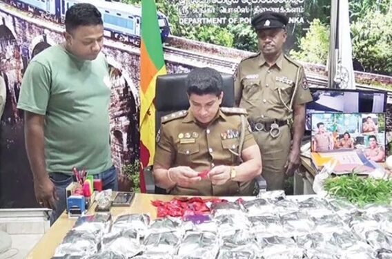 மதன மோதக போதை மாத்திரைகளுடன் காரில் பயணித்த இளைஞர்கள் இருவர் கைது!