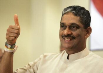 சரத் பொன்சேகாவை பயன்படுத்தி புலிகளை நசுக்க காய் நகர்த்திய சிறிலங்கா அரசு