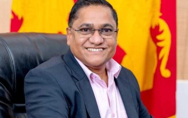 தன்பாலீர்ப்பின சுற்றுலாப்பயணிகள் சர்ச்சைக்கு அரசாங்கத்தின் பதில் !