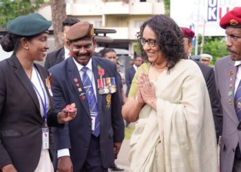 ஆயுதப்படை நினைவேந்தல், பொப்பி மலர் தினம் அனுஷ்டிப்பு