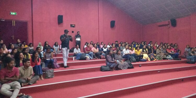 கிழக்கு பல்கலைக்கழக திருகோணமலை வளாகத்தில் திரையிடப்பட்டது “FOOTPRINT” ஆவணப்படம்