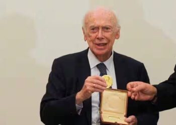 அமெரிக்க விஞ்ஞானி ஜேம்ஸ் வாட்சன் காலமானார்!