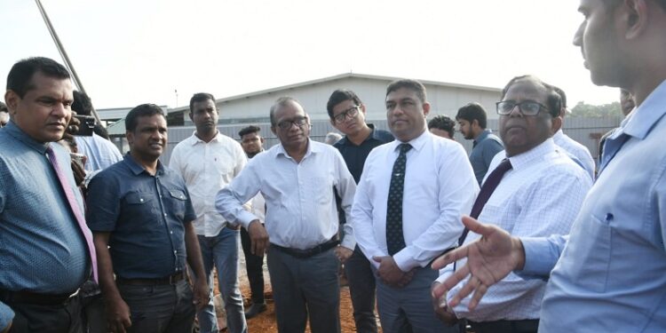 யாழ்ப்பாண சர்வதேச விமான நிலையத்தின் அபிவிருத்திப் பணிகளை அமைச்சர் அநுர கருணாதிலக்க நேரில் ஆராய்வு