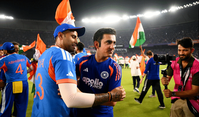 நியூஸிலாந்தை வீழ்த்தி மூன்று வரலாற்றுச் சாதனைகளுடன் ரி20 உலகக் கிண்ணத்தை சுவீகரித்த இந்தியா 