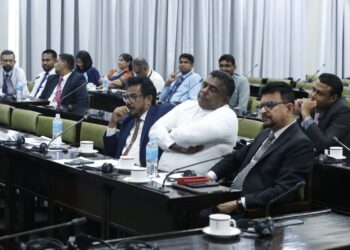 பாராளுமன்ற உறுப்பினர்களுக்கு இணைய பாதுகாப்பு விழிப்புணர்வு : இலங்கை கணினி அவசர தயார்நிலை குழு விசேட நடவடிக்கை!