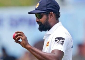 ஐசிசி ஒழுக்க விதிகளை மீறிய ப்ரபாத் ஜயசூரியவுக்கு கண்டன எச்சரிக்கை