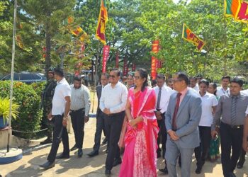 பிரதமர் தலைமையில் மட்டக்களப்பில் மாற்றுத்திறனாளி பல்கலைக்கழக மாணவர்களுக்கு ஊக்குவிப்பு கொடுப்பனவு