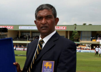 முன்னாள் டெஸ்ட் கிரிக்கெட் வீரர் ஜயானந்த வர்ணவீர காலமானார்