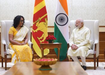 இந்திய – இலங்கை பிரதமர்கள் சந்தித்து பேச்சு