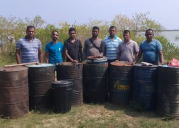 புதுக்குடியிருப்பில் கசிப்பு உற்பத்தி நிலையம் முற்றுகை – சந்தேக நபர்கள் தப்பியோட்டம்!