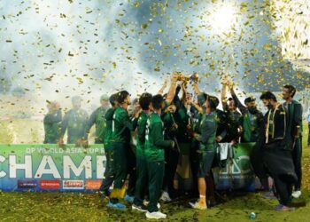 பங்களாதேஷை சுப்பர் ஓவரில் வீழ்த்தி ஆசிய கிண்ண உதயத் தாரகைகள் சம்பியன் பட்டத்தை பாகிஸ்தான் சூடியது