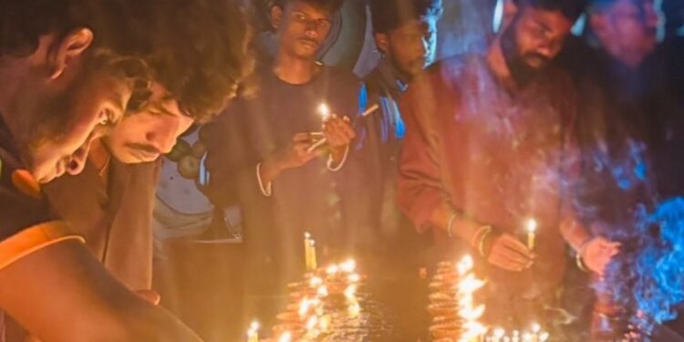 கிழக்கு பல்கலைக்கழகத்தில் அனுஷ்டிக்கப்பட்ட மாவீரர் நாள் நினைவேந்தல்!