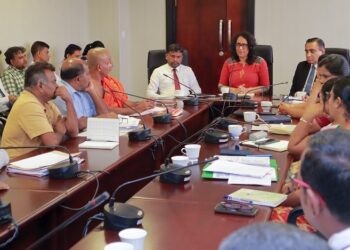 ஆசிரியர் – அதிபர் தொழிற்சங்கக் கூட்டமைப்புக்கும் பிரதமருக்கும் இடையில் விசேட சந்திப்பு