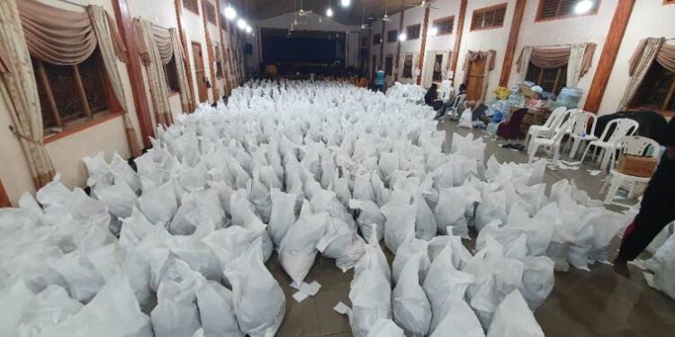 மட்டக்களப்பிலிருந்து மலையக மக்களுக்கு உலர் உணவுப் பொதிகளை அனுப்பிவைக்க ஏற்பாடு