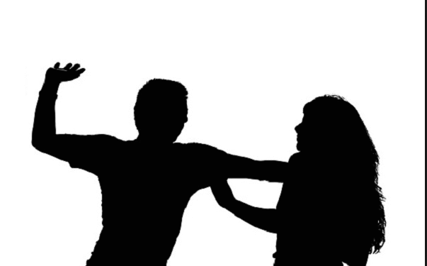 போதைப்பொருளுக்கு அடிமையான தந்தை 14 வயது மகளை அடித்து சித்திரவதை! | காரணம் இதுதான்…