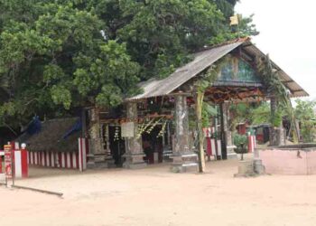 முறிகண்டி கழிப்பிடம் சுகாதார சீர்கேடு நிலையில் பயணிகளுக்கு உள்ளது