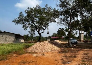 பலாலி அம்மன் வீதியை சித்திரை புத்தாண்டுக்குள் விடுவிக்குமாறு மக்கள் கோரிக்கை