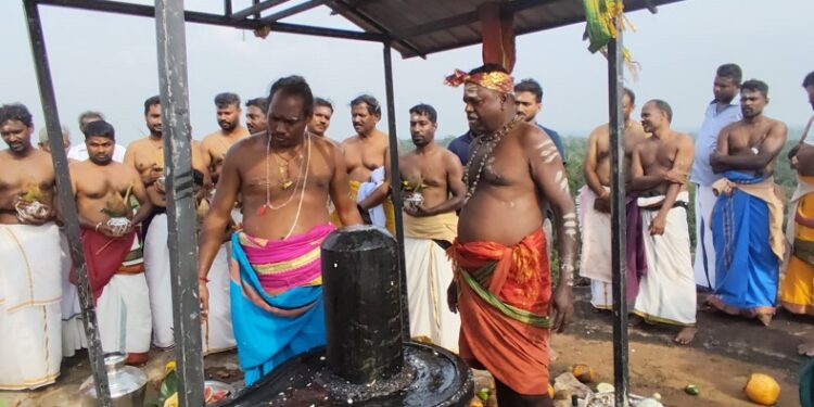 வெடுக்குநாறி ஆதிலிங்கேஸ்வரர் ஆலயத்தில் சுமூகமாக நடைபெற்ற சிவராத்திரி வழிபாடுகள்