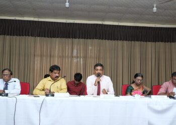 மக்களின் காணிகளை விடுவிக்க வனவள திணைக்களம் மறுப்பதை ஏற்க முடியாது – வடக்கு ஆளுநர்