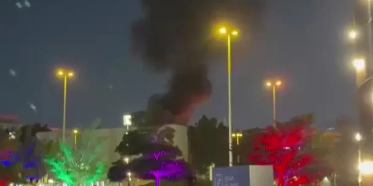 துபாயில் உள்ள அமெரிக்கத் தூதரகத்தின் மீது ட்ரோன் தாக்குதல்