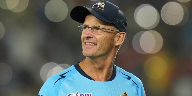 இலங்கை அணியின் புதிய தலைமை பயிற்சியாளராக கேரி கிறிஸ்டன் நியமனம்