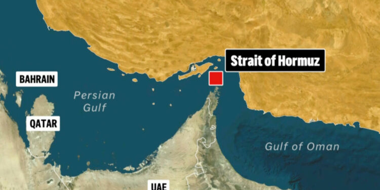 ஹோர்முஸ் நீரிணையை இன்று கடந்த ஒரே ஒரு கப்பல்!