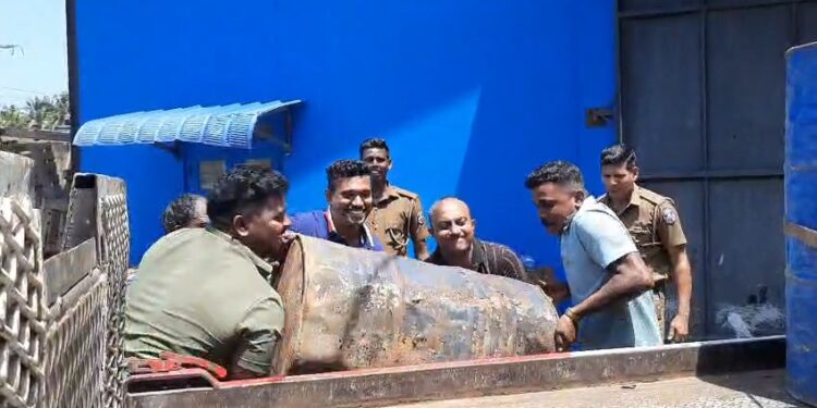 யாழில் மீட்கப்பட்ட பெருமளவான எரிபொருள்கள்!