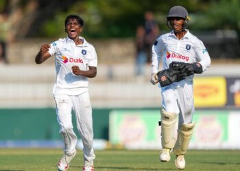 வெற்றிதோல்வியின்றி முடிவடைந்த புனிதர்களின் சமர்