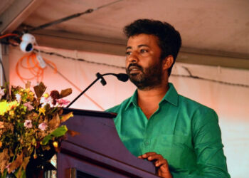 தடுத்துவைக்கப்பட்ட புத்தகங்கள்! தீபச்செல்வனுக்கு சுங்கப் பிரிவு விடுத்துள்ள அழைப்பு