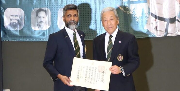 சுவிஸ் வாழ் இலங்கைத் தமிழருக்கு கராத்தே கலையின் உயரிய “ஷிஹான்” பட்டம்! 