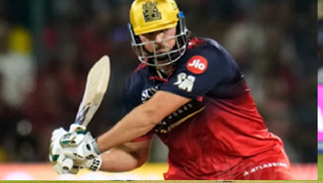 ஐந்து தடவைகள் சம்பியனான சென்னை சுப்பர் கிங்ஸை நடப்பு சம்பியன் றோயல் செலஞ்சர்ஸ் பெங்களூரு வெளுத்துக்கட்டியது