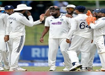 ஃபலோ ஒன்னில் இலங்கை இரண்டாவது இன்னிங்ஸில் 199 – 3 விக்