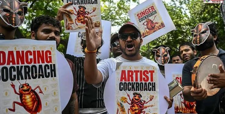 பெரும் போராட்டத்திற்கு முன்னரே ‘கரப்பான்பூச்சி’ இயக்கத்தினரை ஒடுக்கும் நடவடிக்கையில் இந்திய பாதுகாப்புப் படை!